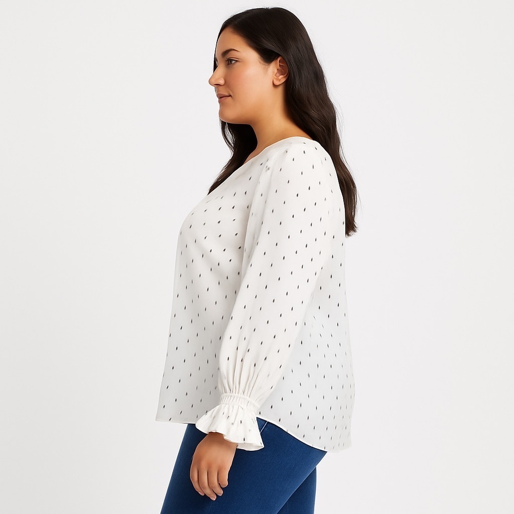 Vince Camuto Cream Blouse with Subtle Pattern - Picture 10 of 10